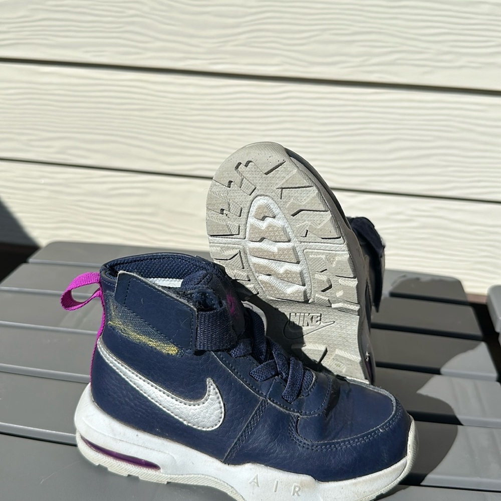 Nike boots